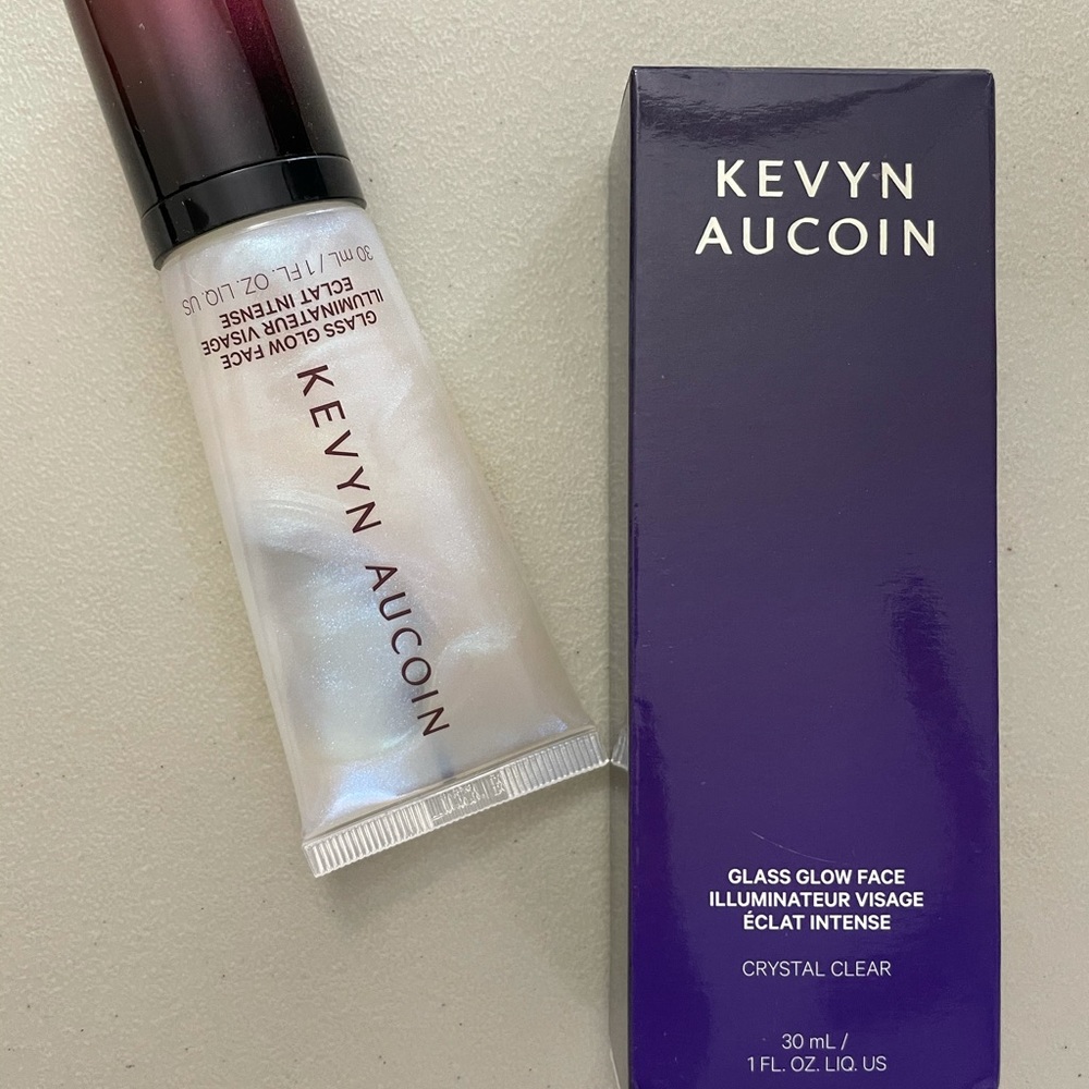 Kevyn Aucoin Glass Glow Liquid Highlighter